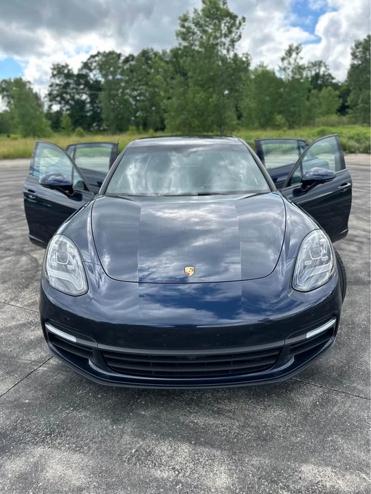 2017 Porsche 971 Panamera - Image 2 of 15