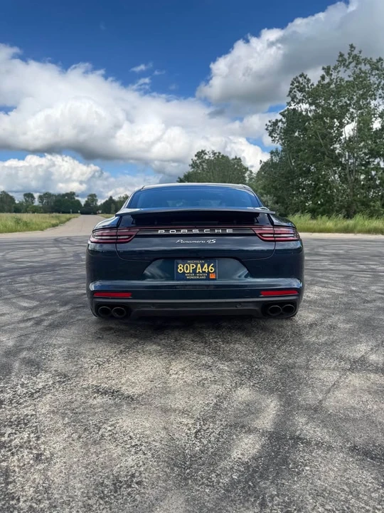 2017 Porsche 971 Panamera - Image 11 of 15