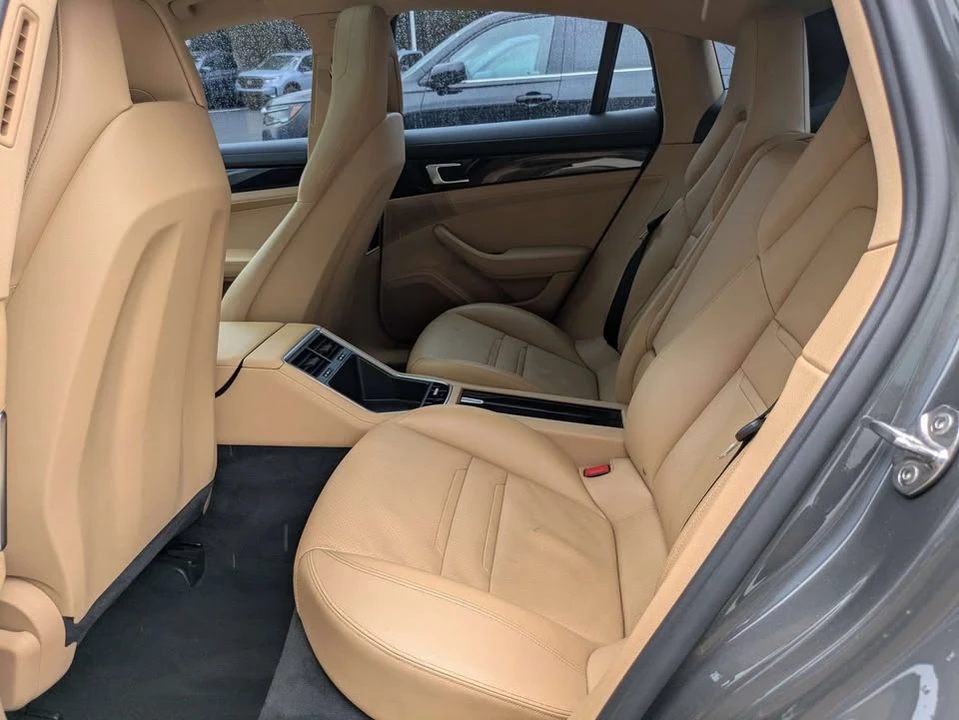 2017 Porsche 971 Panamera - Image 8 of 20