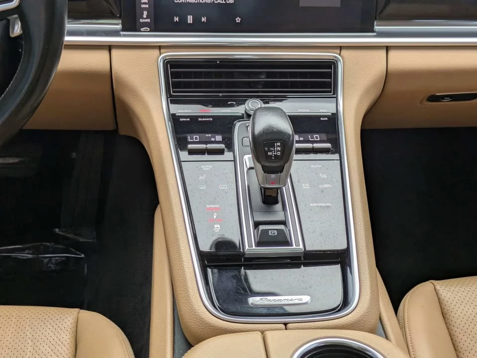 2017 Porsche 971 Panamera - Image 12 of 20