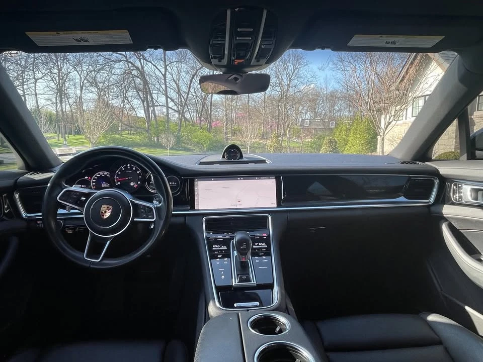 2017 Porsche 971 Panamera - Image 9 of 13