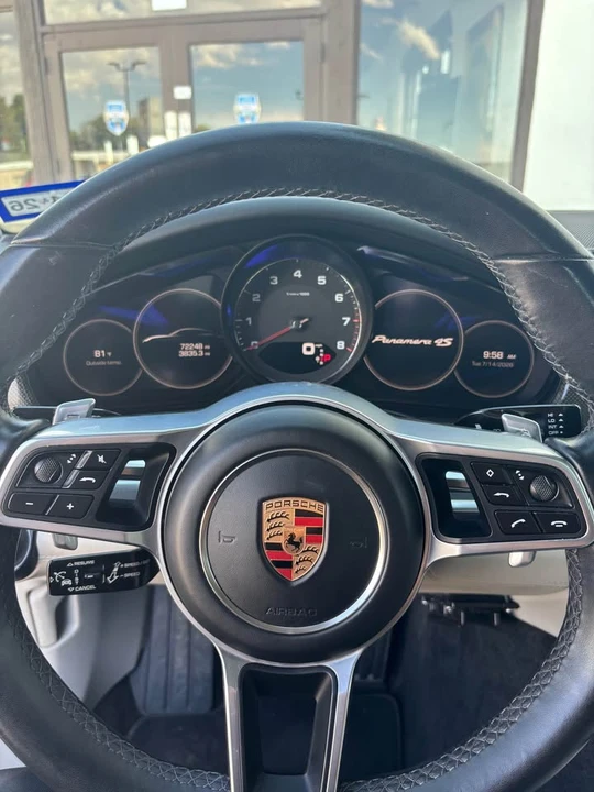 2017 Porsche 971 Panamera - Image 6 of 8