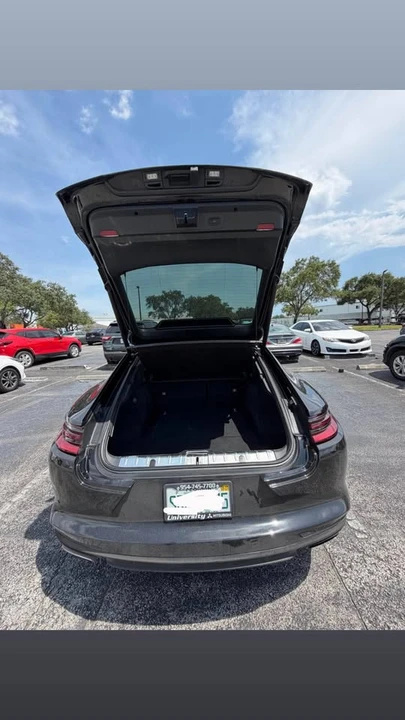 2017 Porsche 971 Panamera - Image 11 of 11