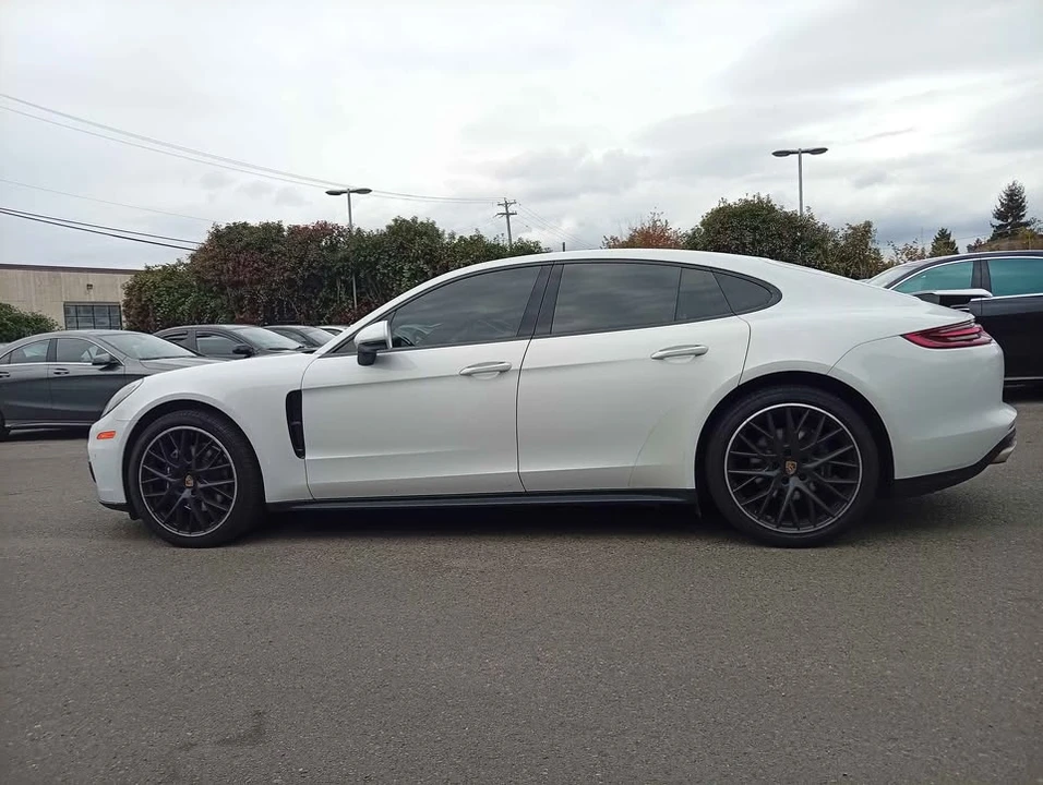 2017 Porsche 971 Panamera - Image 4 of 12