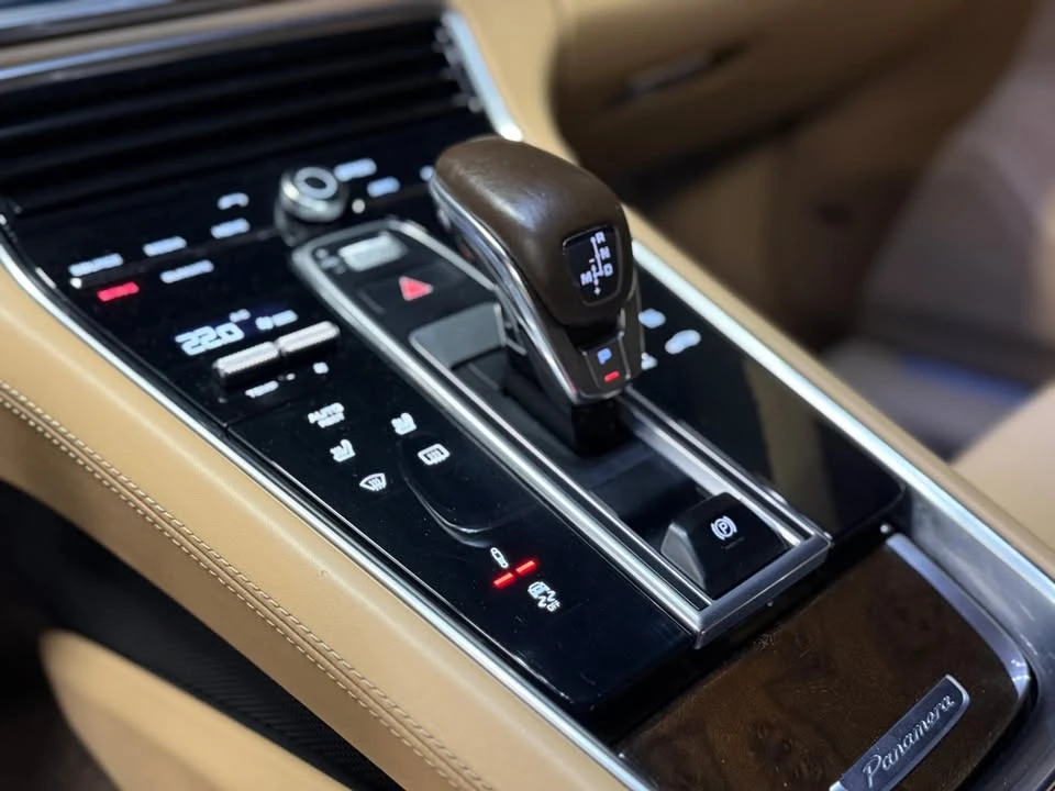 2017 Porsche 971 Panamera Turbo - Image 16 of 20