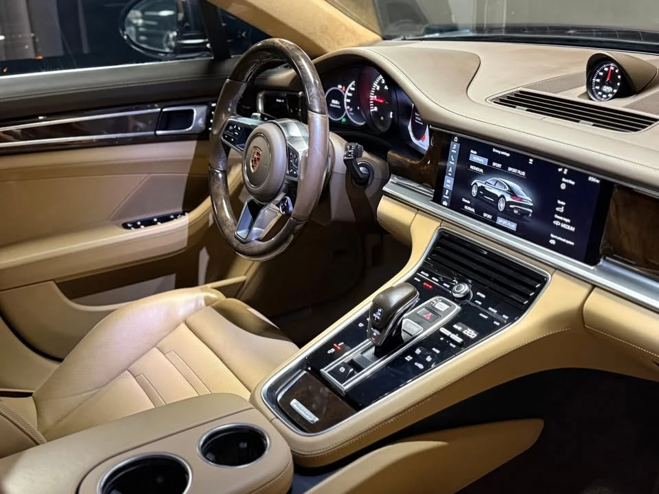 2017 Porsche 971 Panamera Turbo - Image 8 of 20