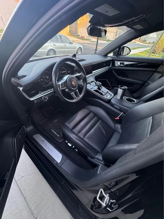 2017 Porsche 971 Panamera - Image 2 of 14