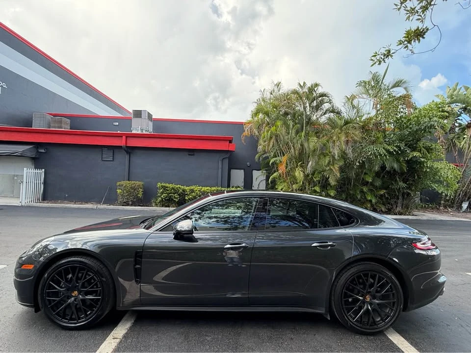 2017 Porsche 971 Panamera - Image 5 of 20