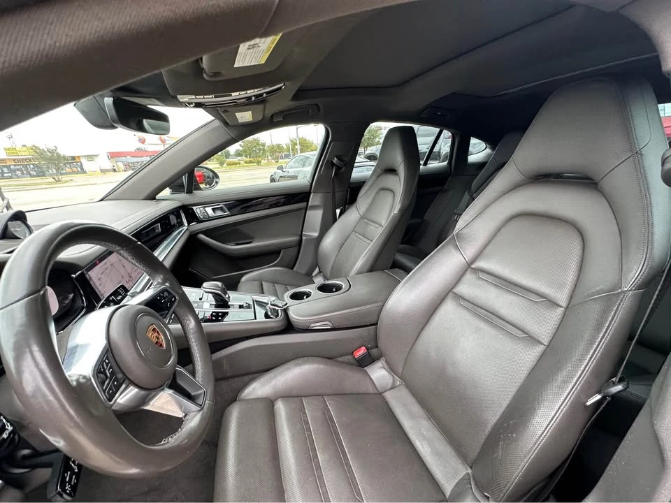 2017 Porsche 971 Panamera - Image 6 of 7