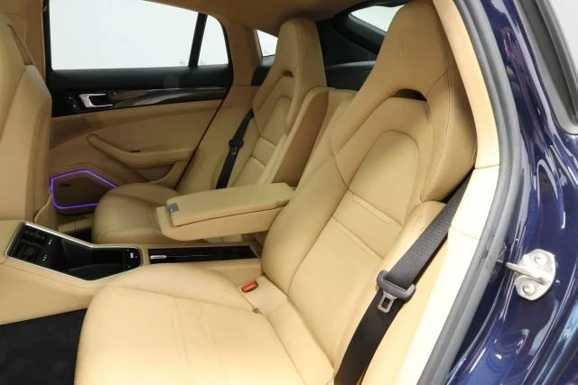 2017 Porsche 971 Panamera - Image 3 of 12