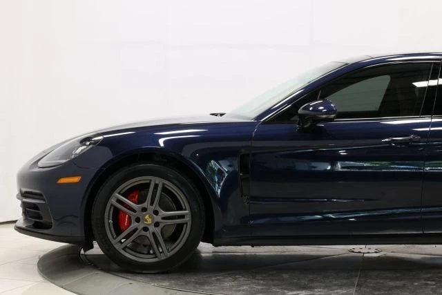 2017 Porsche 971 Panamera - Image 7 of 12
