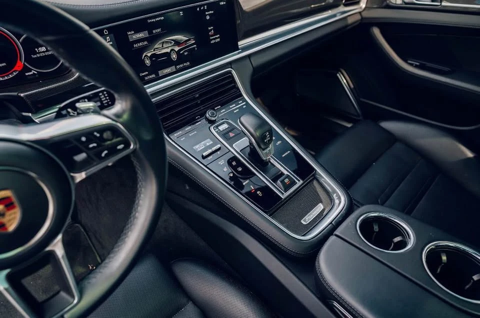 2017 Porsche 971 Panamera Turbo - Image 11 of 15