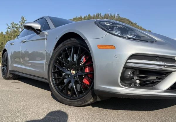 2017 Porsche 971 Panamera Turbo - Image 16 of 21