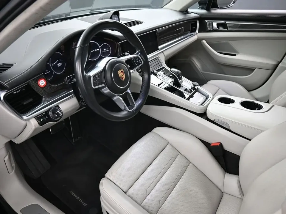 2017 Porsche 971 Panamera Turbo - Image 4 of 7