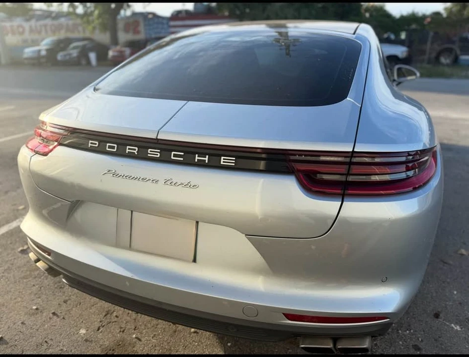 2017 Porsche 971 Panamera Turbo - Image 2 of 9