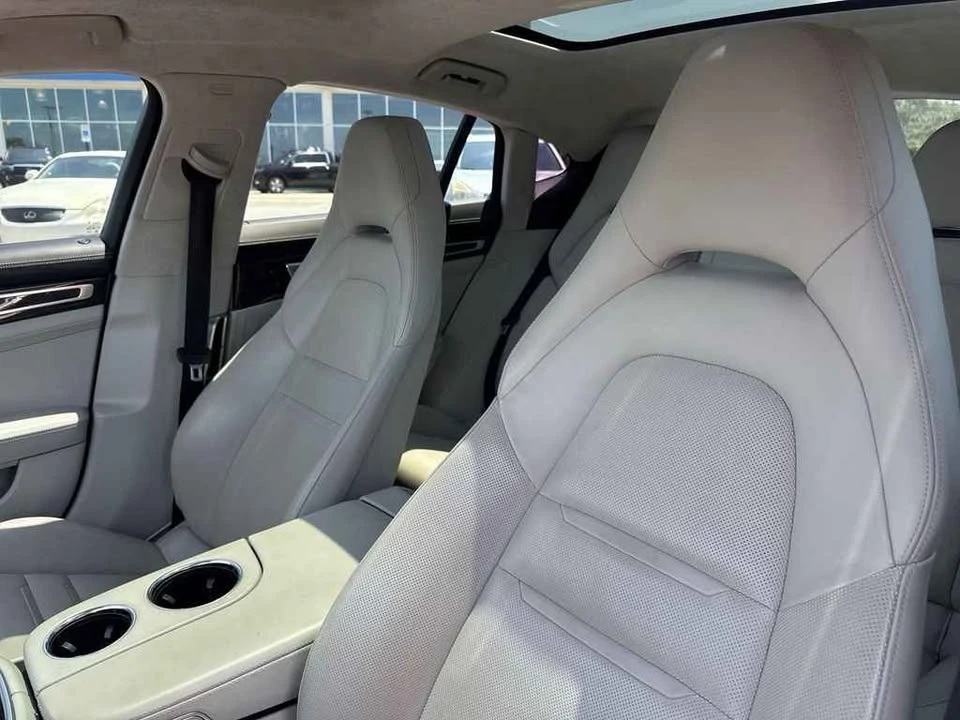 2017 Porsche 971 Panamera Turbo - Image 7 of 20