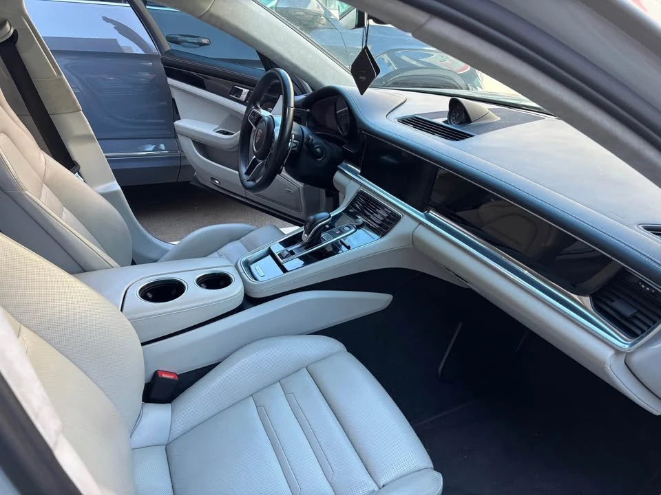 2017 Porsche 971 Panamera Turbo - Image 8 of 8