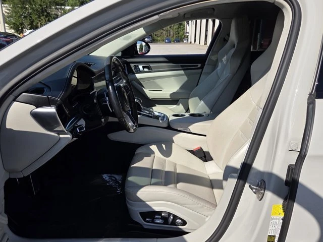 2017 Porsche 971 Panamera Turbo - Image 9 of 20