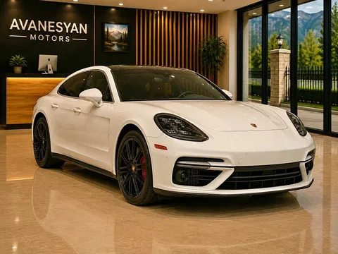 2017 Porsche Panamera Turbo