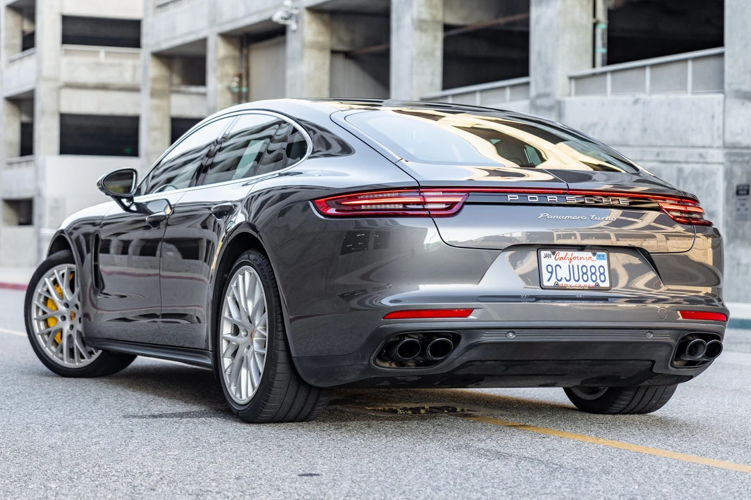 2017 Porsche 971 Panamera Turbo - Image 7 of 31
