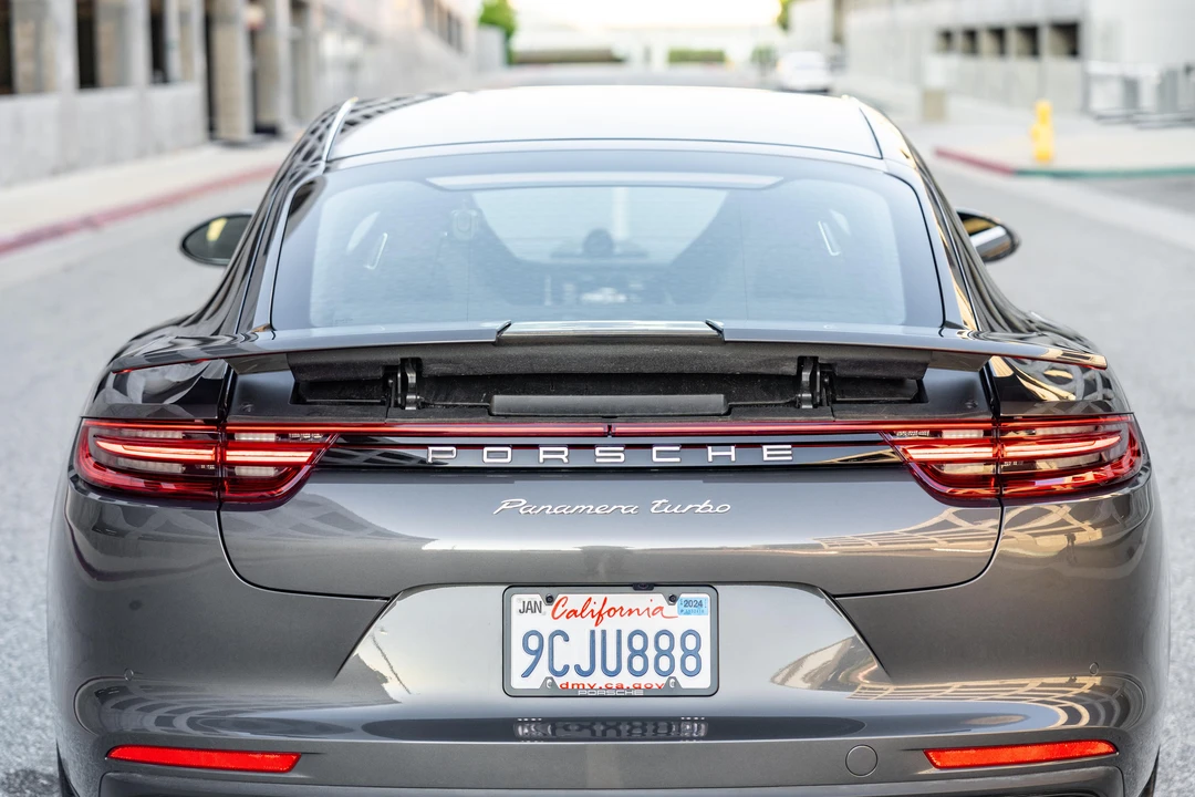 2017 Porsche 971 Panamera Turbo - Image 8 of 31