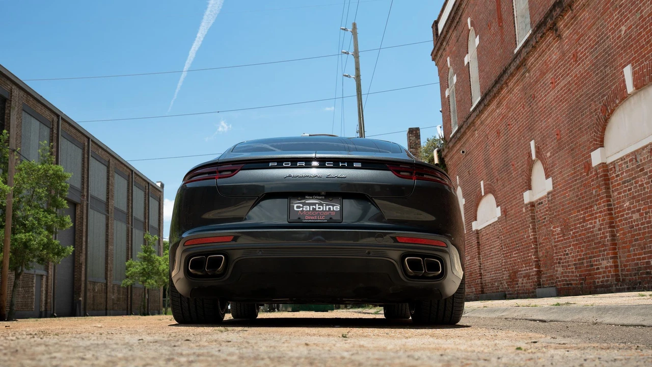 2017 Porsche 971 Panamera Turbo - Image 17 of 31