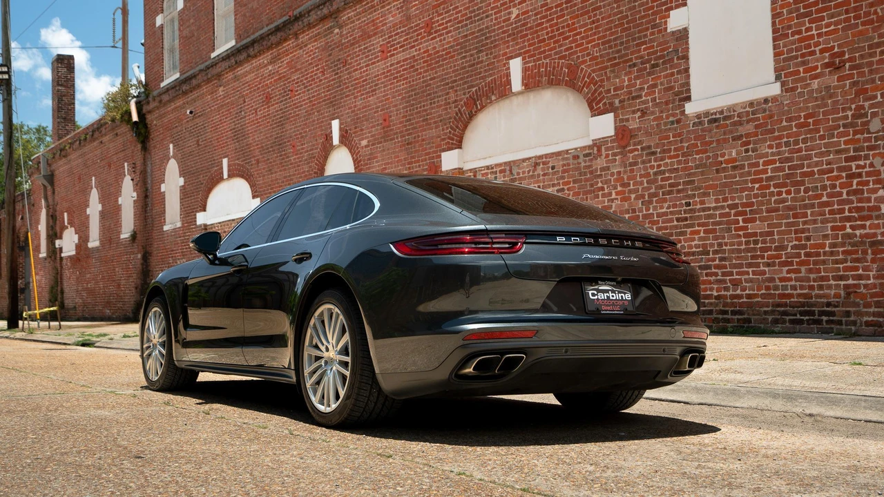 2017 Porsche 971 Panamera Turbo - Image 13 of 31