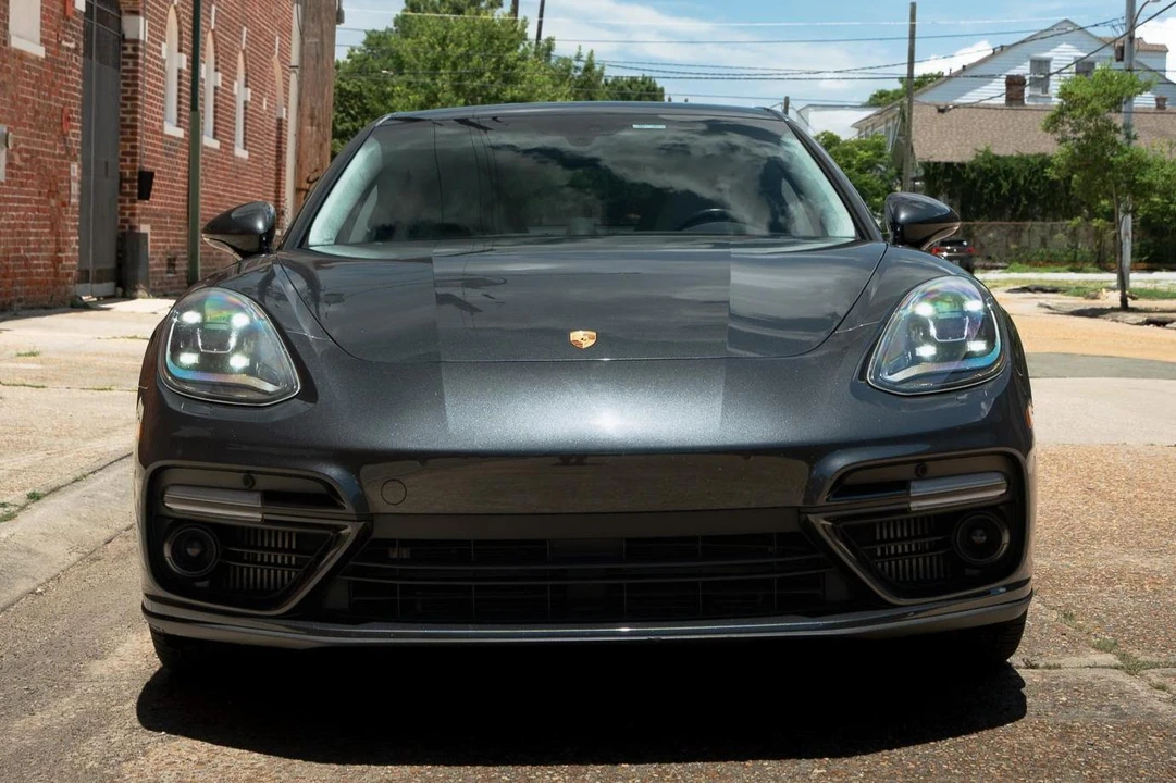 2017 Porsche 971 Panamera Turbo - Image 2 of 31