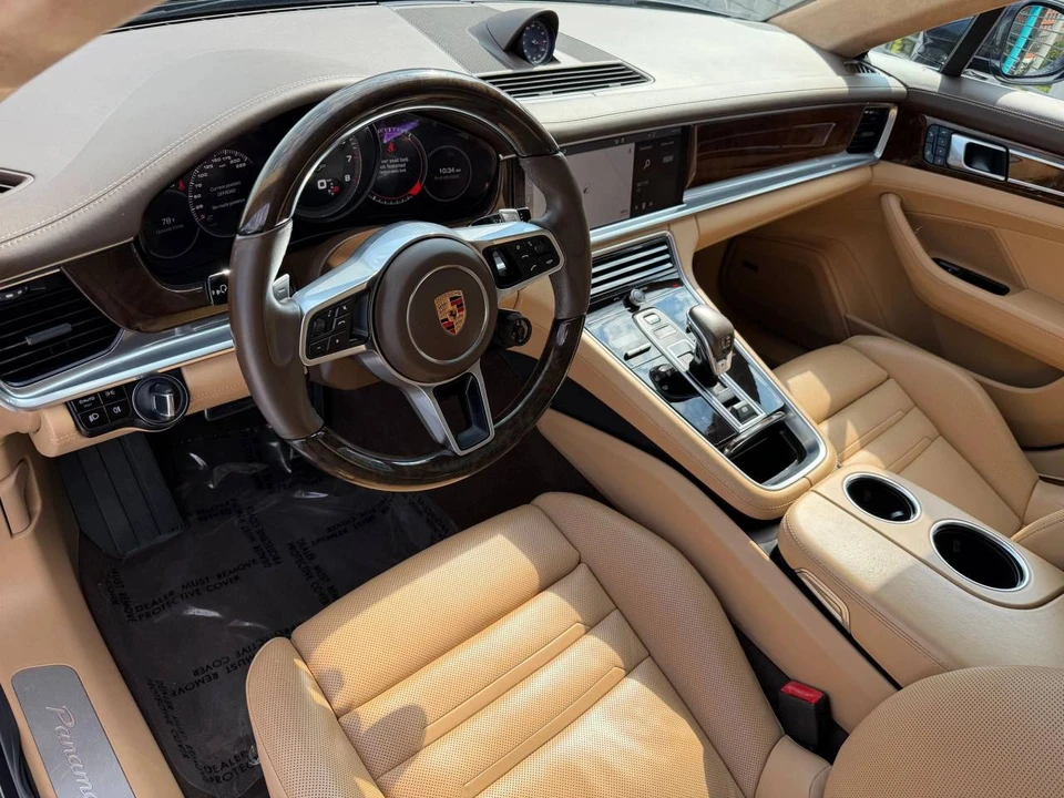 2017 Porsche 971 Panamera Turbo - Image 4 of 4