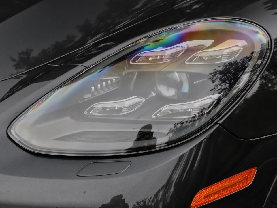 2017 Porsche 971 Panamera Turbo - Image 27 of 31