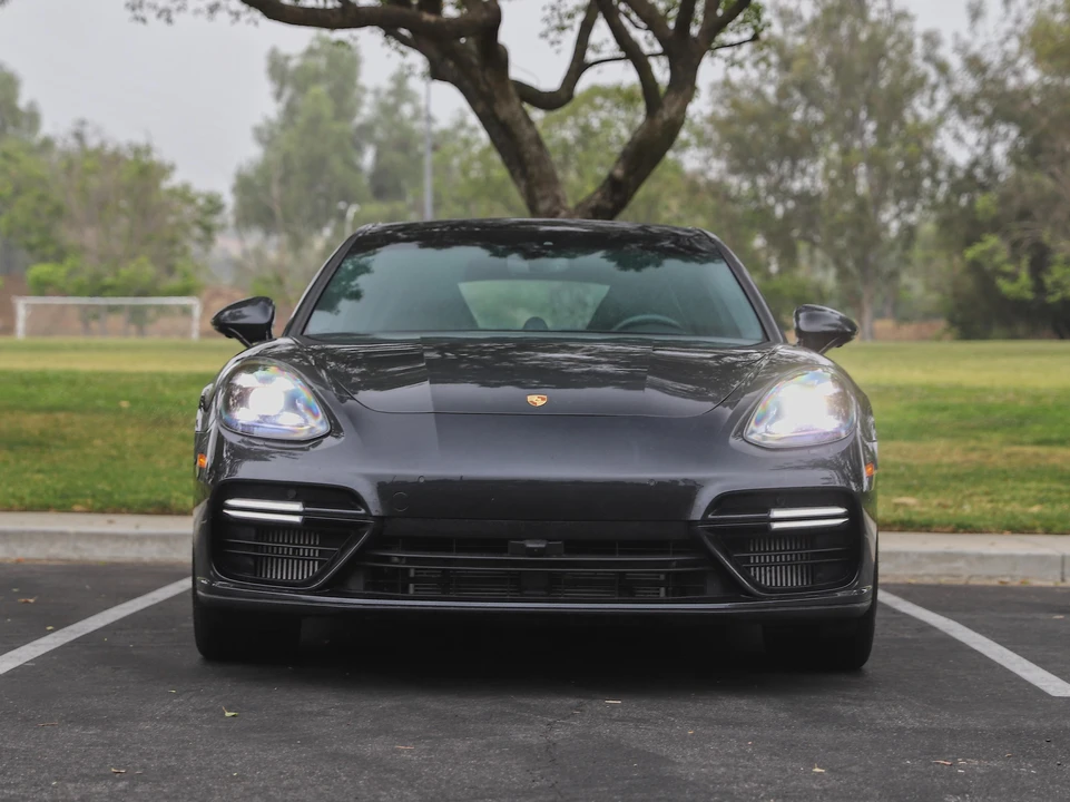 2017 Porsche 971 Panamera Turbo - Image 9 of 31