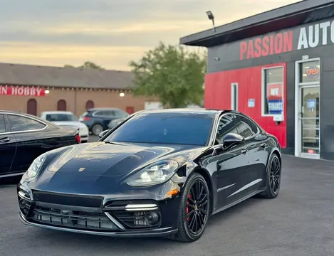 2017 Porsche Panamera Turbo