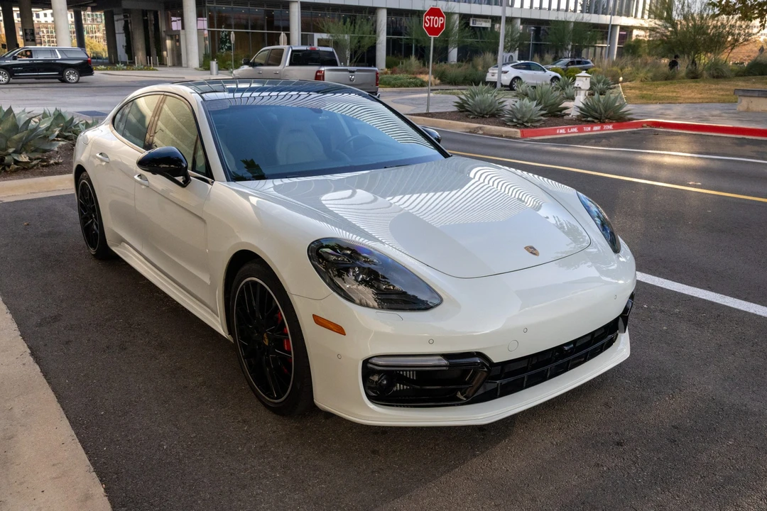 2017 Porsche 971 Panamera Turbo - Image 7 of 31