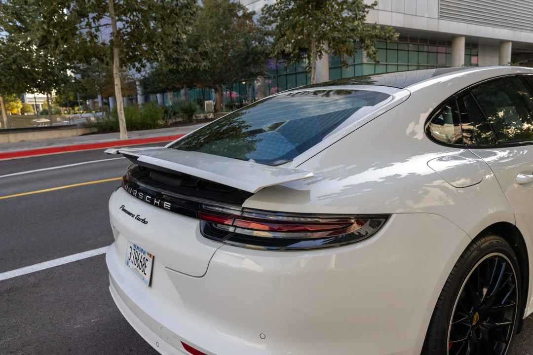 2017 Porsche 971 Panamera Turbo - Image 26 of 31