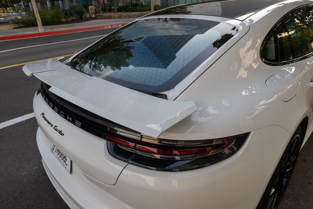 2017 Porsche 971 Panamera Turbo - Image 27 of 31