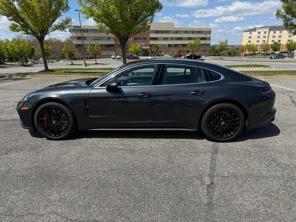2017 Porsche 971 Panamera Turbo - Image 9 of 31