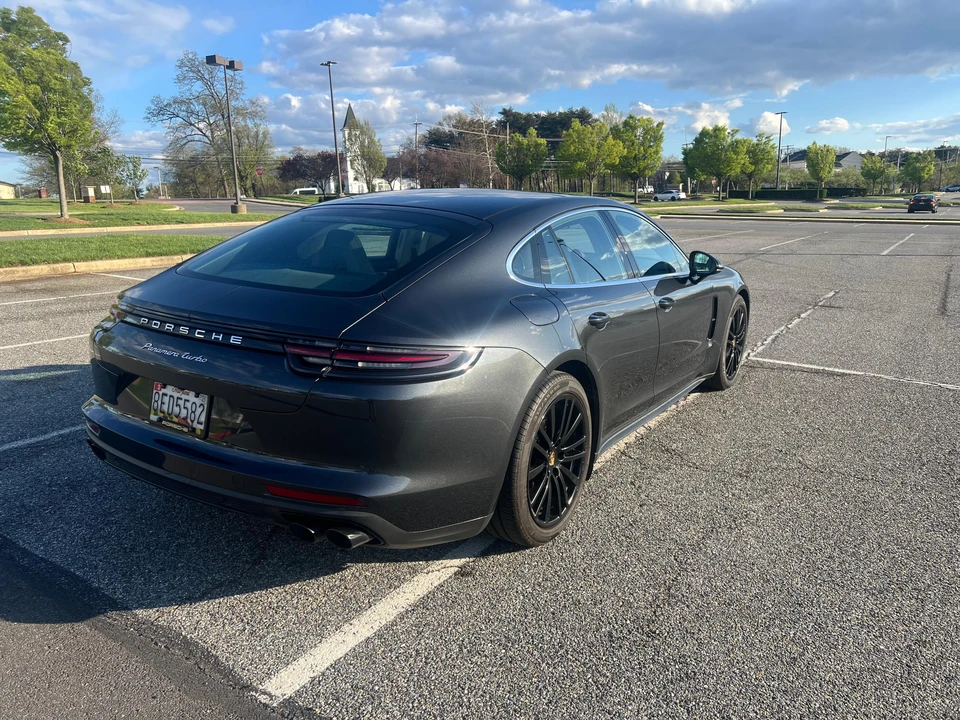 2017 Porsche 971 Panamera Turbo - Image 16 of 31