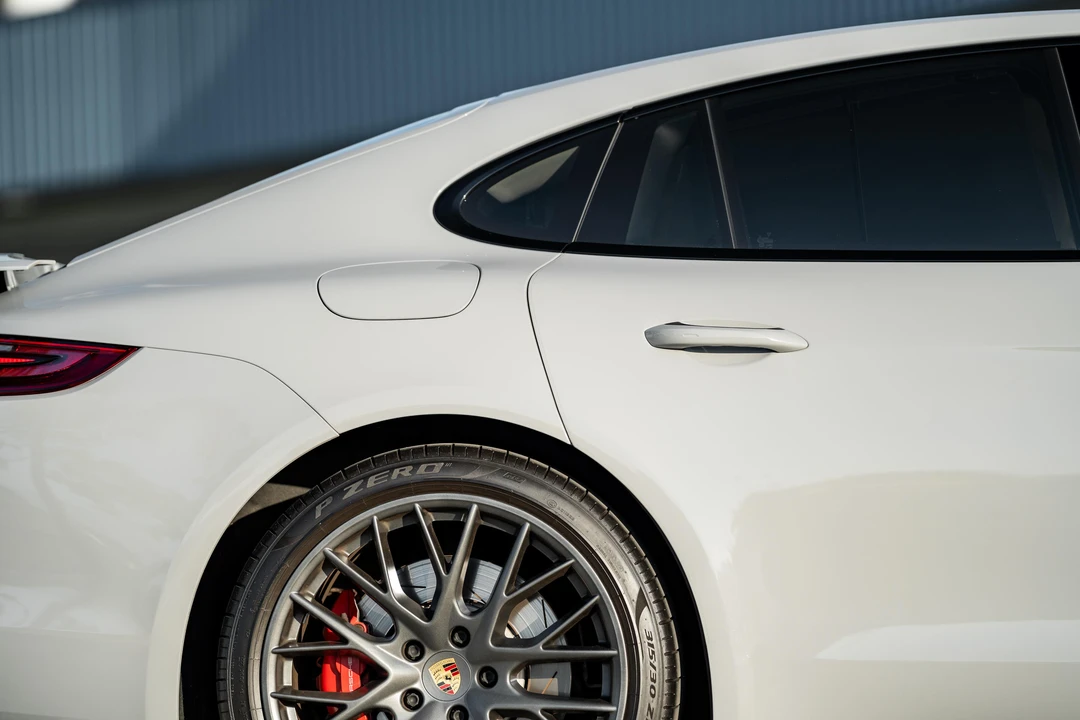 2017 Porsche 971 Panamera Turbo - Image 14 of 31