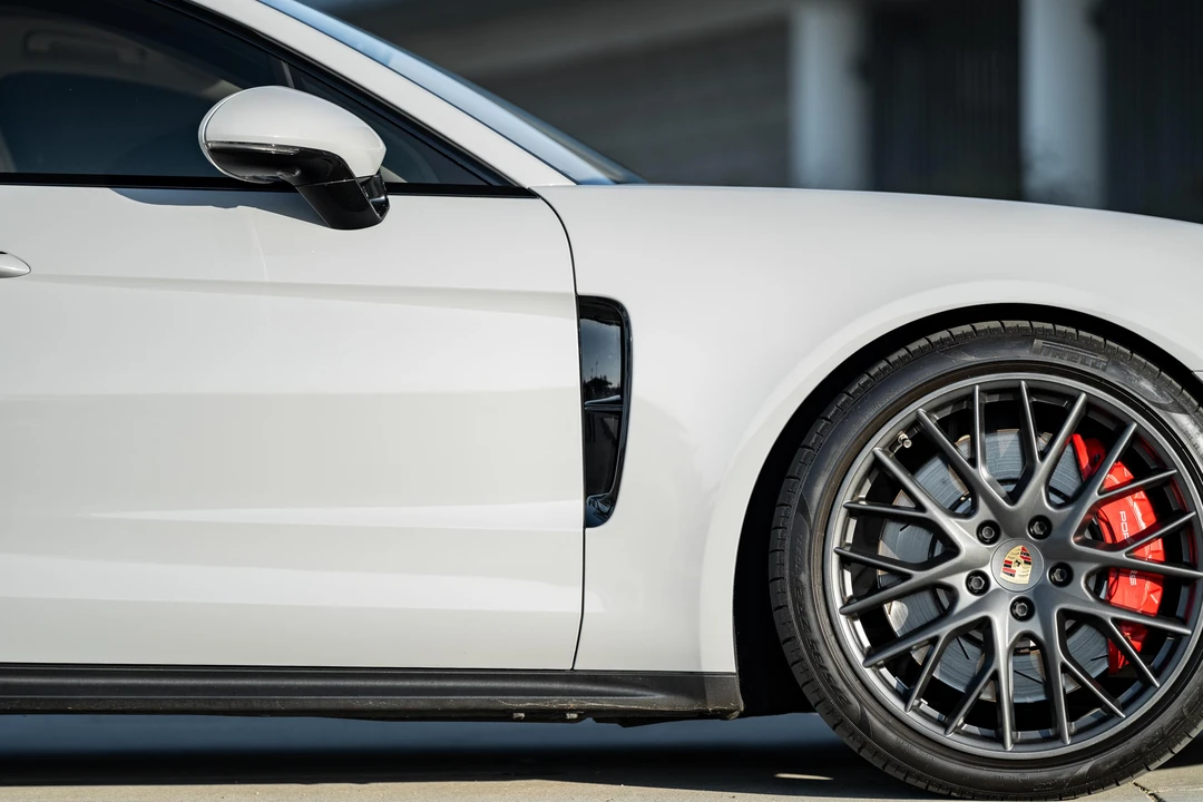 2017 Porsche 971 Panamera Turbo - Image 16 of 31