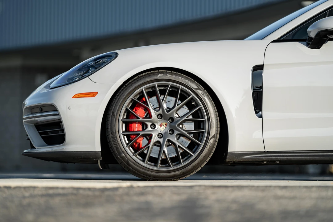 2017 Porsche 971 Panamera Turbo - Image 10 of 31