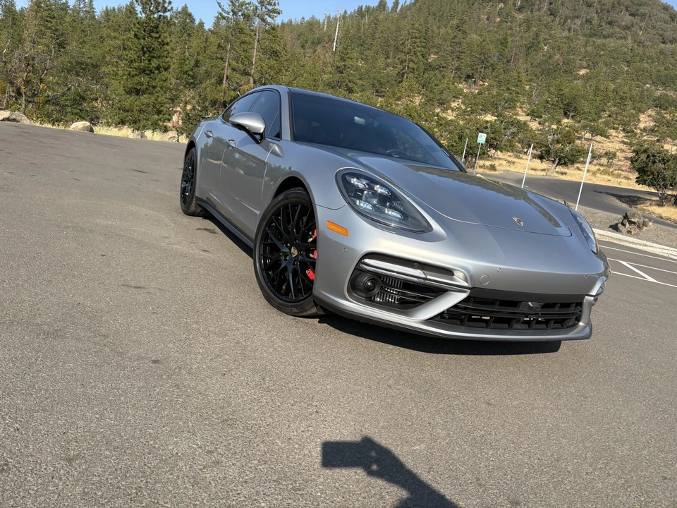 2017 Porsche 971 Panamera Turbo - Image 12 of 31