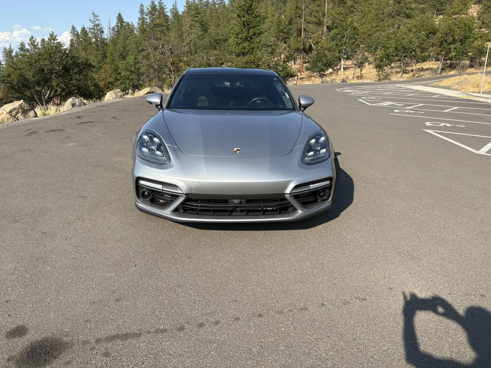 2017 Porsche 971 Panamera Turbo - Image 9 of 31