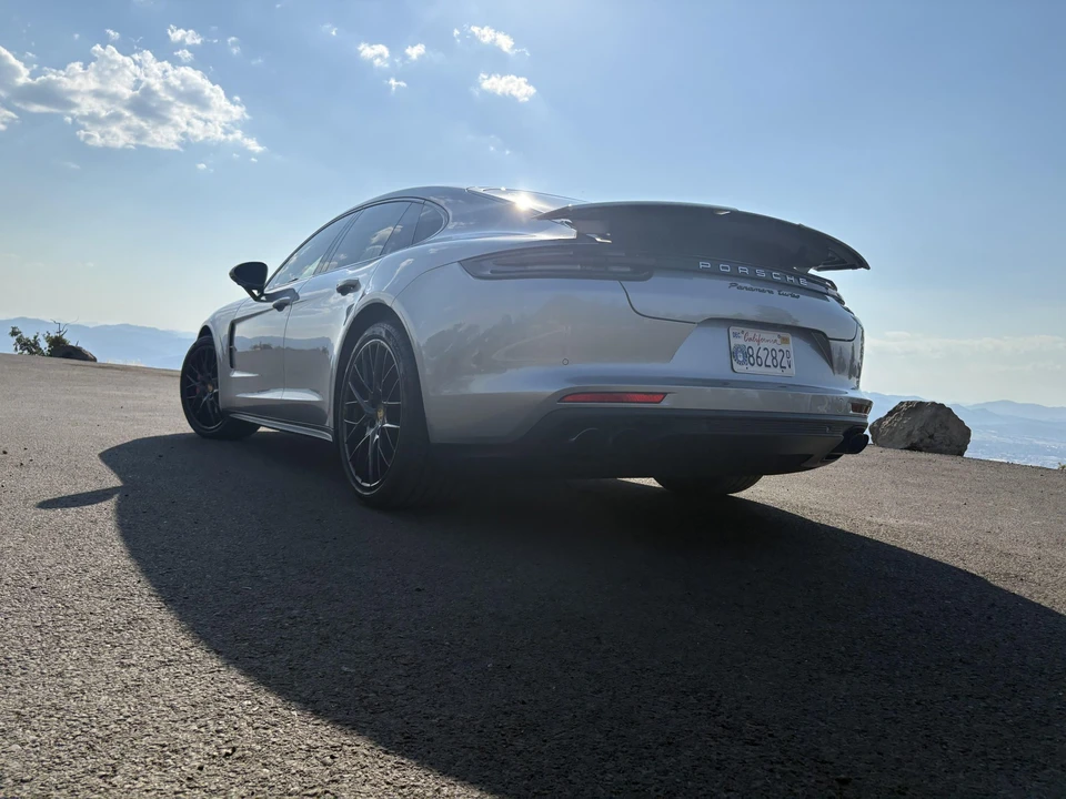 2017 Porsche 971 Panamera Turbo - Image 23 of 31