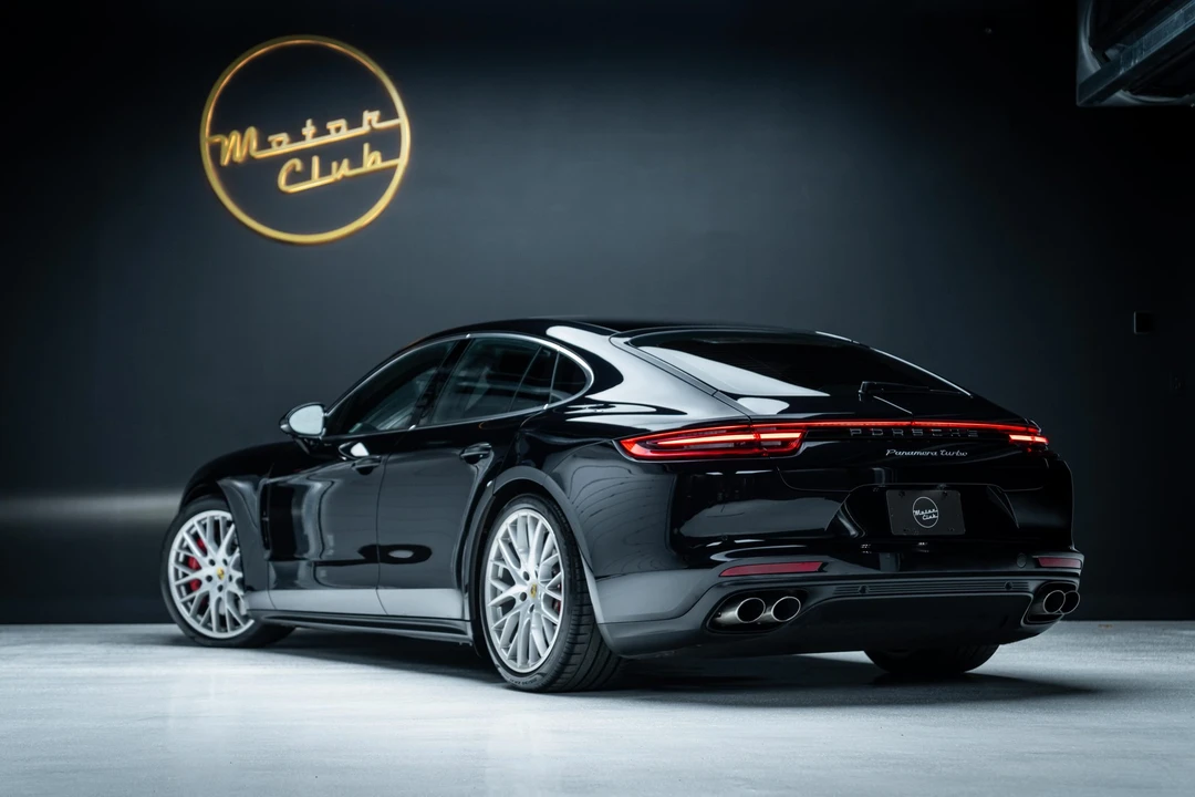 2017 Porsche 971 Panamera Turbo - Image 28 of 31