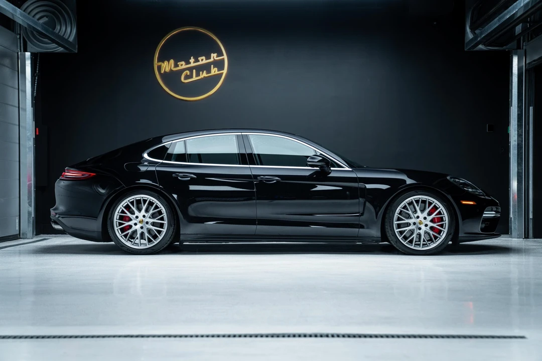 2017 Porsche 971 Panamera Turbo - Image 20 of 31