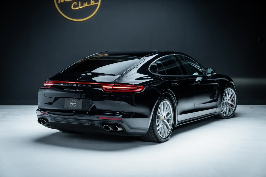 2017 Porsche 971 Panamera Turbo - Image 24 of 31