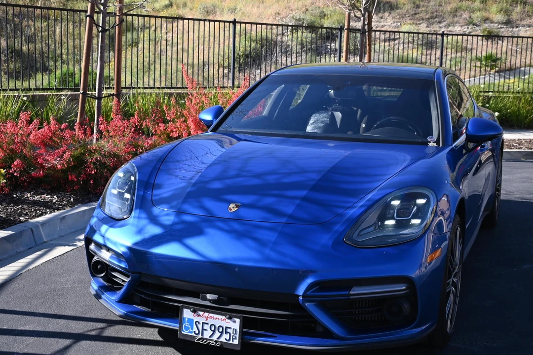 2017 Porsche 971 Panamera Turbo - Image 2 of 31