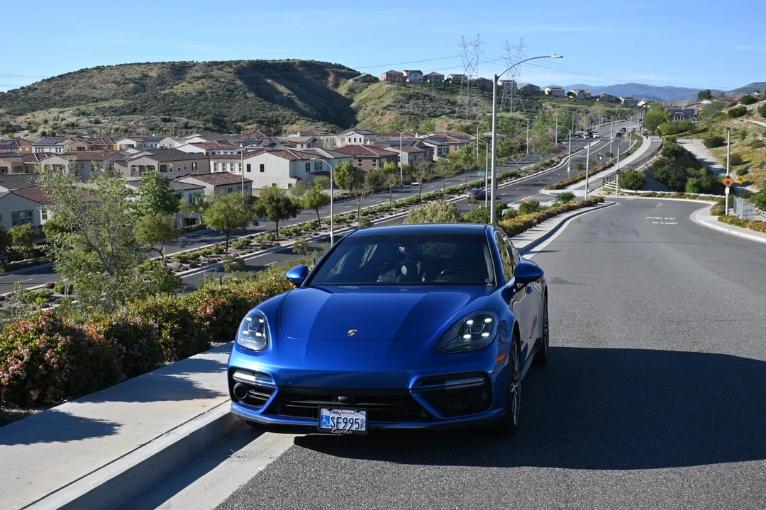 2017 Porsche 971 Panamera Turbo - Image 3 of 31