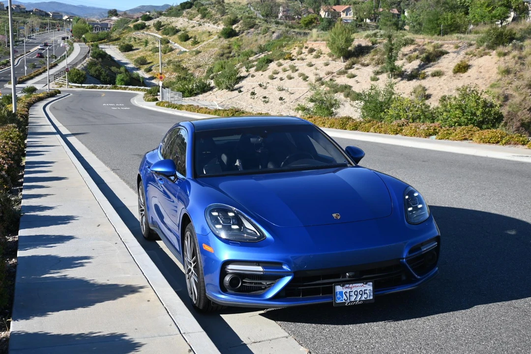 2017 Porsche 971 Panamera Turbo - Image 19 of 31