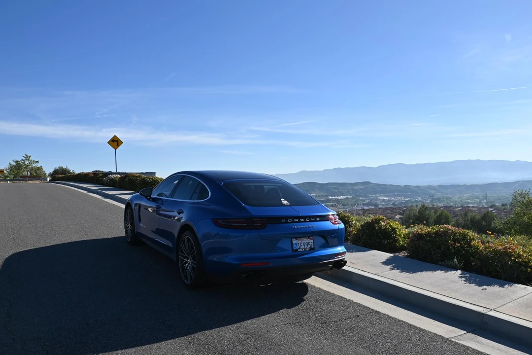 2017 Porsche 971 Panamera Turbo - Image 11 of 31